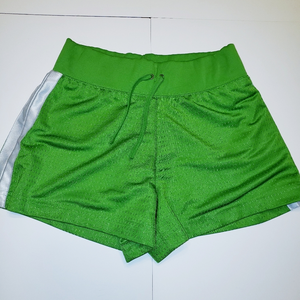 No boundaries green athletic shorts